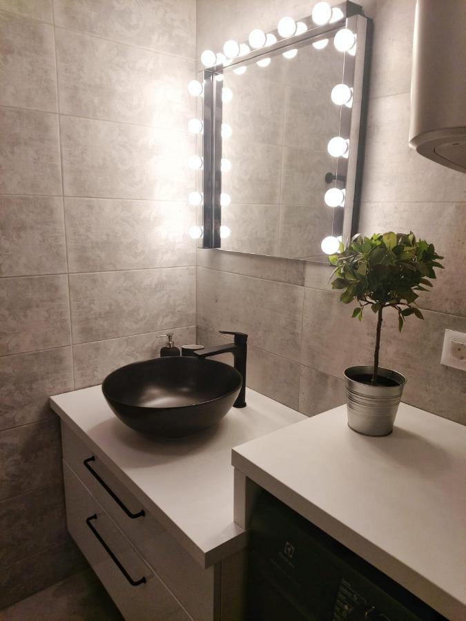 Apartment Leon Макарска Экстерьер фото