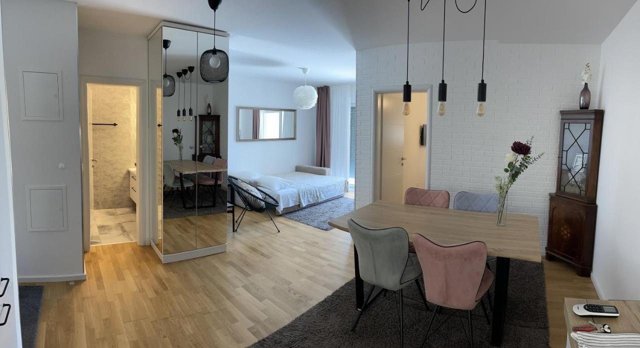 Apartment Leon Макарска Экстерьер фото